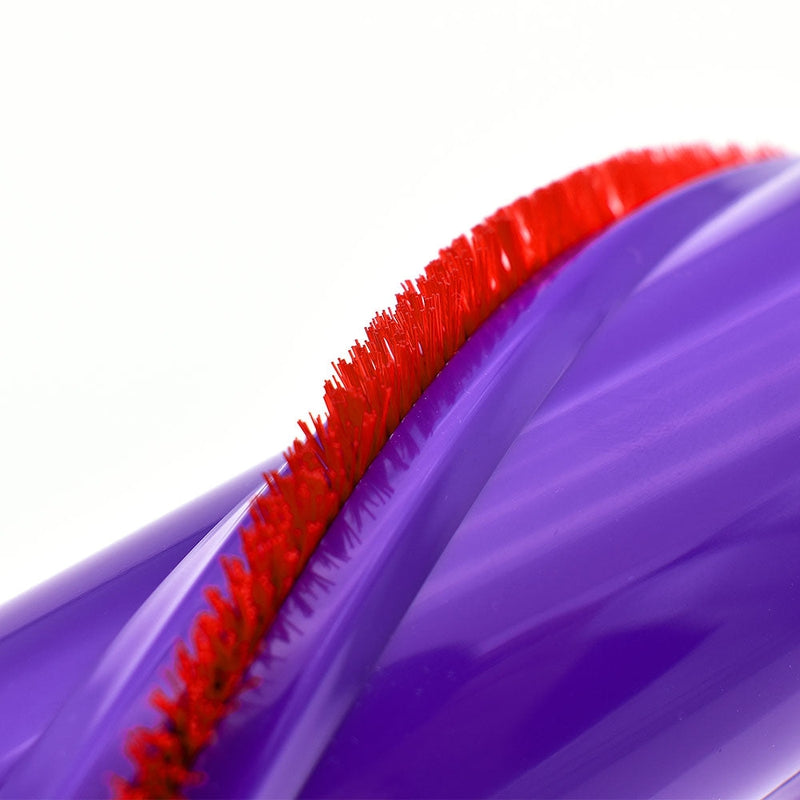 Dyson V10 brush head showing connector mechanism