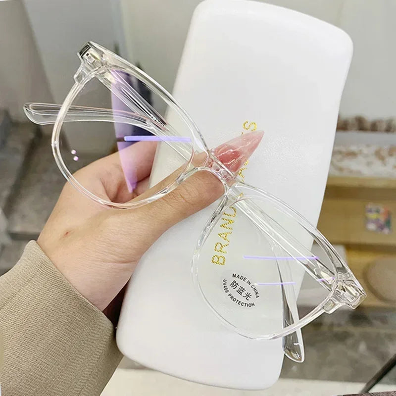 Anti blue light glasses with clear round frame - front view