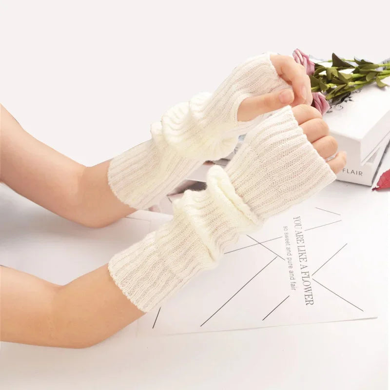 Close-up of fingerless gloves thumb hole design