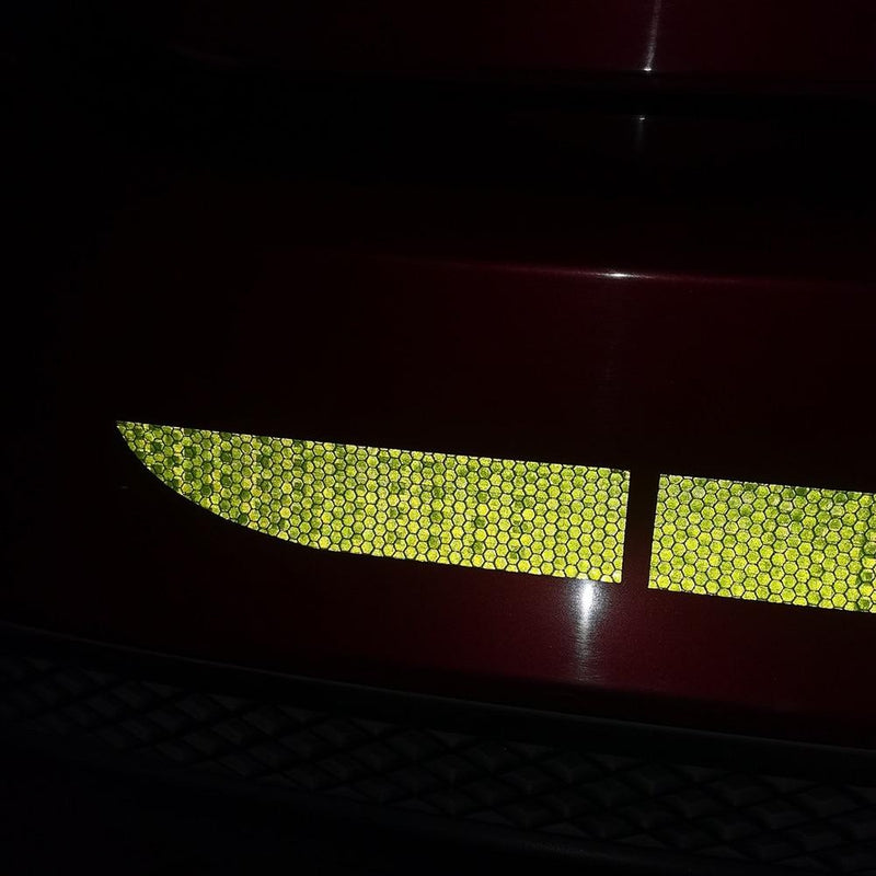 Reflective warning tape for vehicle exterior use