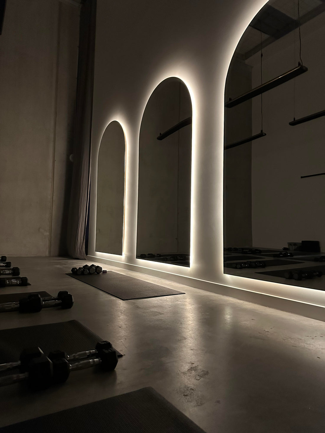 Mirror backlight for stunning effect