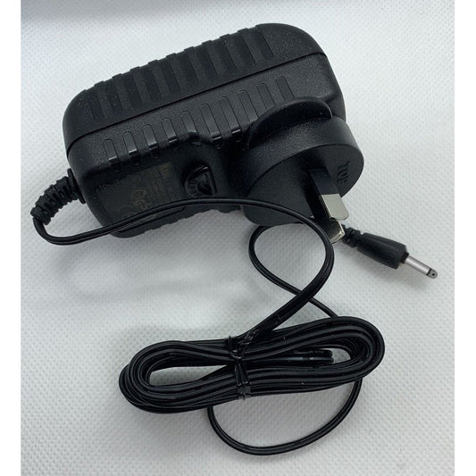 12V 2A DC power adapter with NZ plug and 2.5mm x 0.7mm centre positive barrel plug