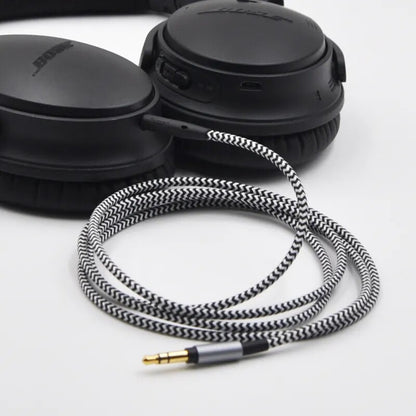 3.5mm (3pin) to 2.5mm (4pin) Replacement Cable for Sennheiser BOSE AKG JBL QC25 QC35 AE2 AE2i PXC480 PXC550 OE2 OE2i E55 etc
