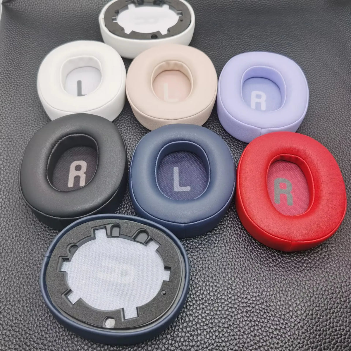 JBL Tune replacement ear cushion detail