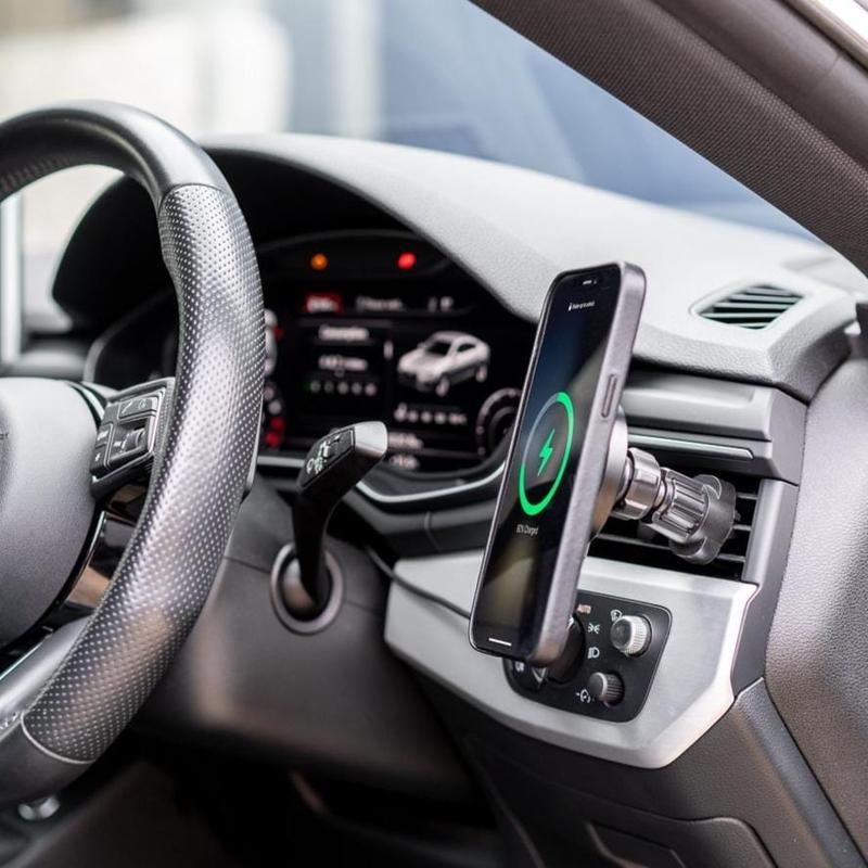 SnapMount 3 in car with phone attached