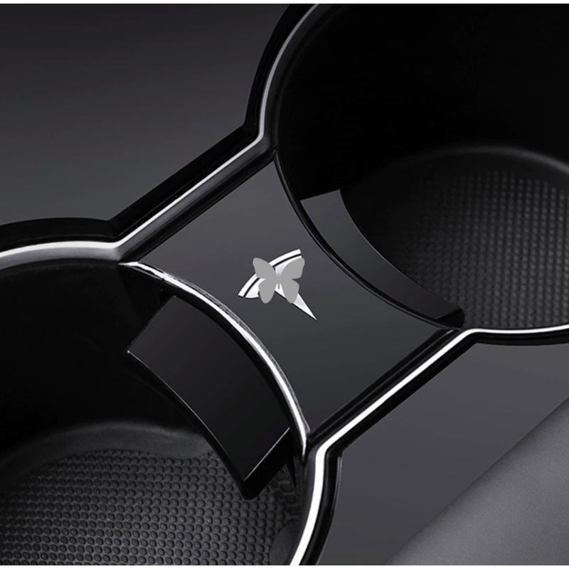 Model Center Console Drink clip